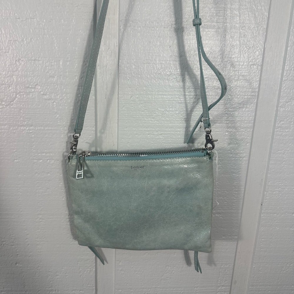 Botkier Trigger Womens Blue Leather Studded Zipper Crossbody Shoulder Bag EUC - Picture 5 of 12